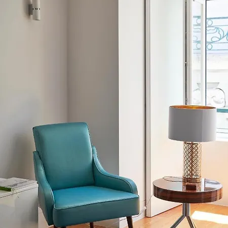 Apartment My Home- Chiado *