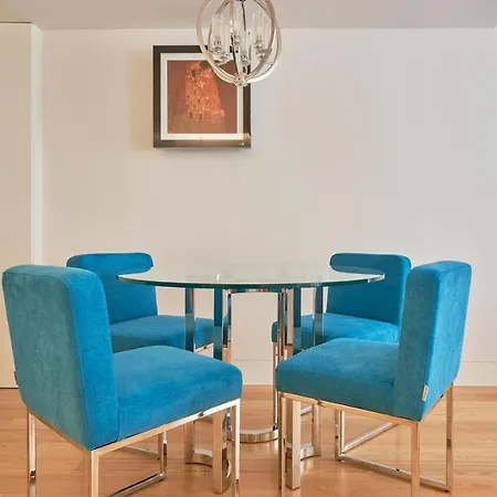 דירה My Home- Chiado ליסבון