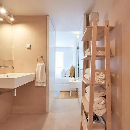 My Home- Chiado ליסבון