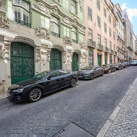 My Home- Chiado ליסבון