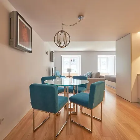 Apartment My Home- Chiado *