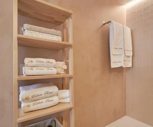 My Home- Chiado アパート
