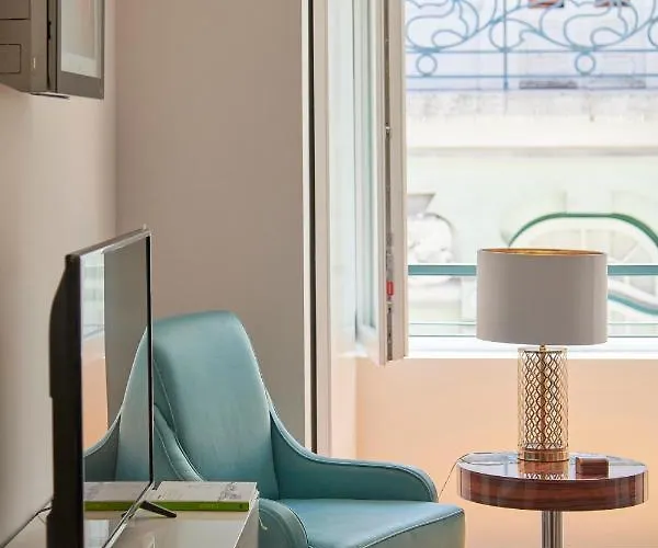 My Home- Chiado Apartamento