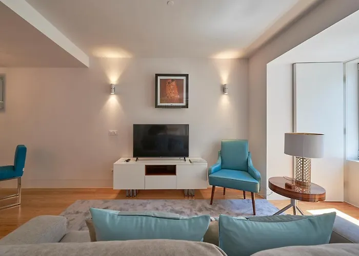 My Home- Chiado Appartement