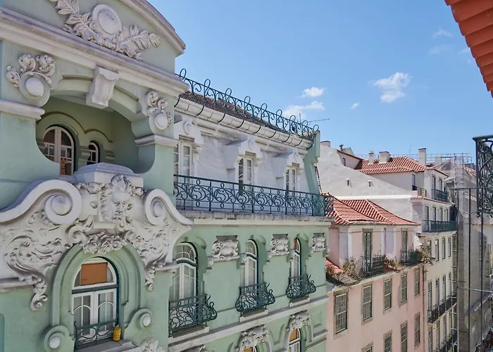 My Home- Chiado アパート