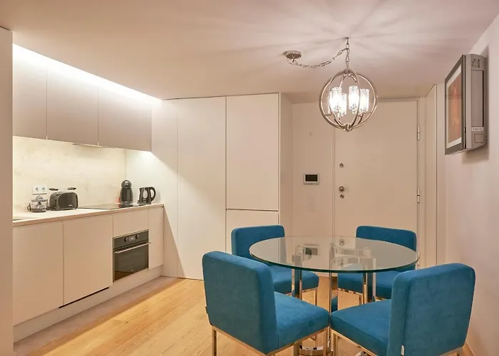 My Home- Chiado Appartement *