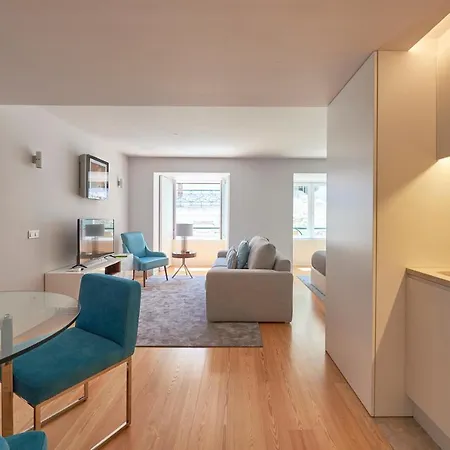 My Home- Chiado アパート *